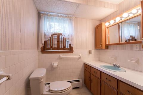 30 Maple St, Warren, RI 02885 photo 26