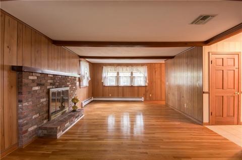 30 Maple St, Warren, RI 02885 photo 8