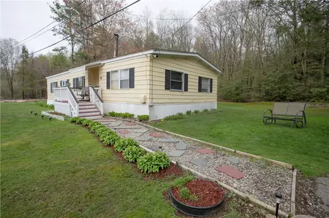 34 Diamond Hill Rd, Glocester, RI 02814 photo 3
