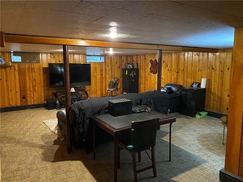 42 Cherry St, Warwick, RI 02888 photo 9