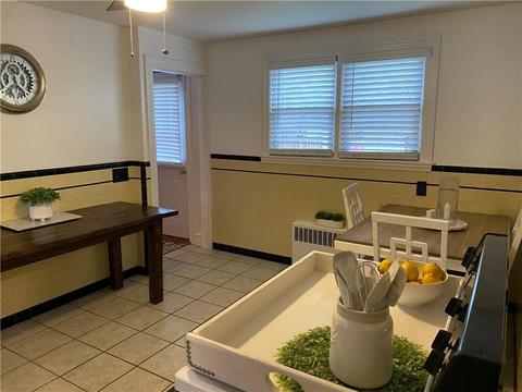 42 Cherry St, Warwick, RI 02888 photo 4