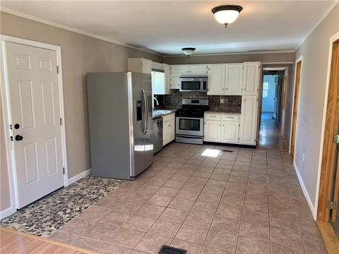 11 Milton Ln, Coventry, RI 02816 photo 9