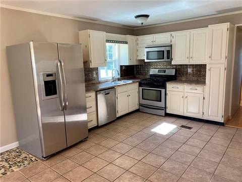 11 Milton Ln, Coventry, RI 02816 photo 10