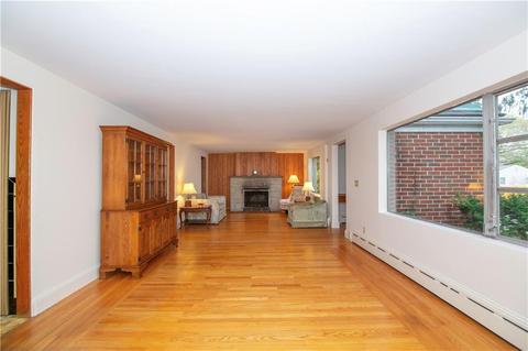 209 Grayson Ave, Warwick, RI 02886 photo 6