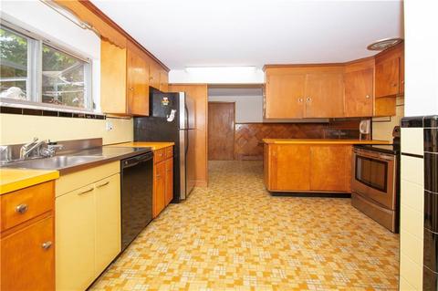209 Grayson Ave, Warwick, RI 02886 photo 19