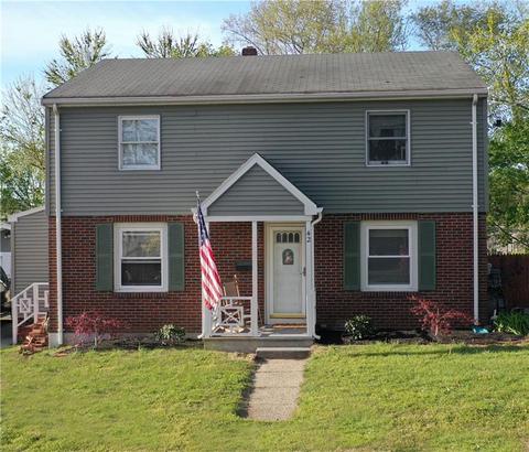 42 Oregon Ave, Woonsocket, RI 02895 photo 2