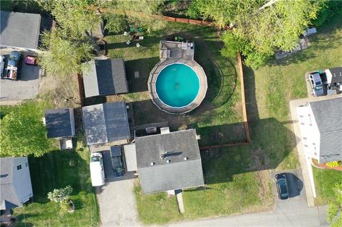 42 Oregon Ave, Woonsocket, RI 02895 photo 3