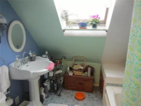 243 Carrington Ave, Woonsocket, RI 02895 photo 19