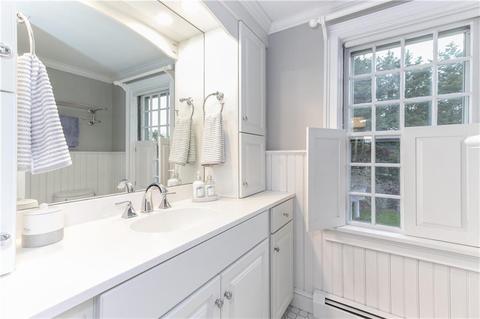 231 Algonquin Dr, Warwick, RI 02888 photo 30