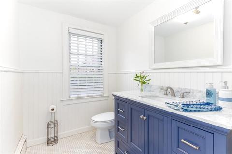 231 Algonquin Dr, Warwick, RI 02888 photo 12