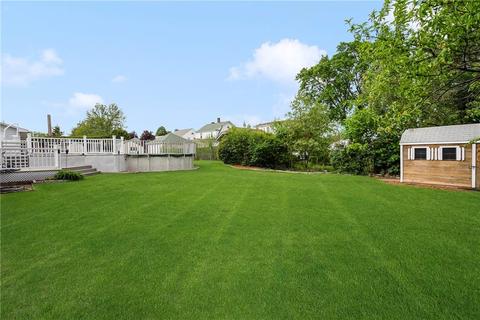 357 Potters Ave, Warwick, RI 02886 photo 22