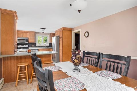 357 Potters Ave, Warwick, RI 02886 photo 9