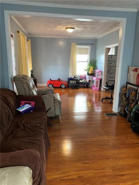 1215 Park Ave, Woonsocket, RI 02895 photo 12