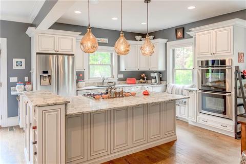 41 Washington St, Warren, RI 02885 photo 4