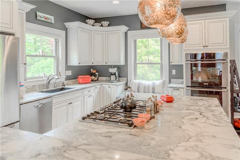 41 Washington St, Warren, RI 02885 photo 5