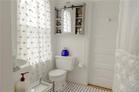 41 Washington St, Warren, RI 02885 photo 24