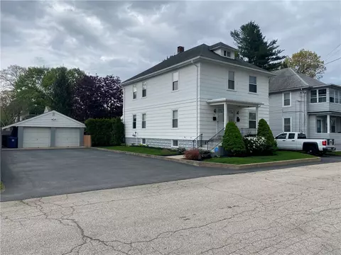 128 Heath Ave, Warwick, RI 02888 photo 5
