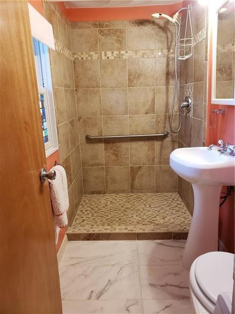 53 Logan St, Warwick, RI 02889 photo 9