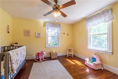 28 Macarthur Dr, Warwick, RI 02889 photo 7