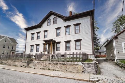 151 Cato St, Woonsocket, RI 02895 photo 2