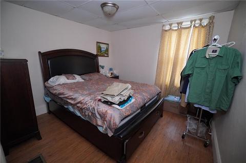 151 Cato St, Woonsocket, RI 02895 photo 8