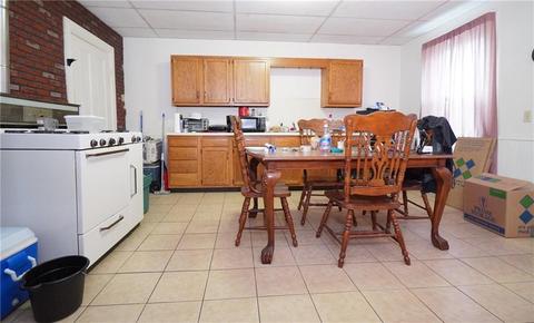 151 Cato St, Woonsocket, RI 02895 photo 24