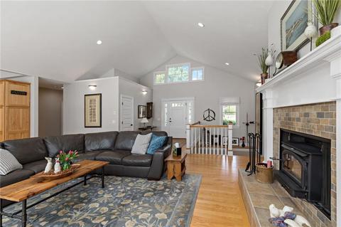77 Raymonds Point Rd, Coventry, RI 02816 photo 21