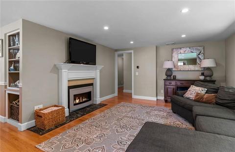 5 Rainbow Ct, Warwick, RI 02889 photo 17