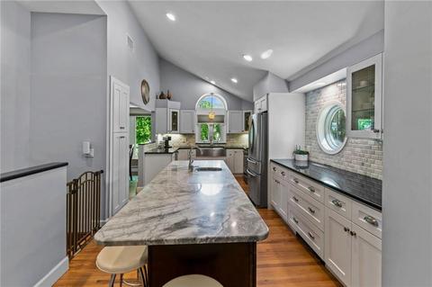 5 Rainbow Ct, Warwick, RI 02889 photo 5