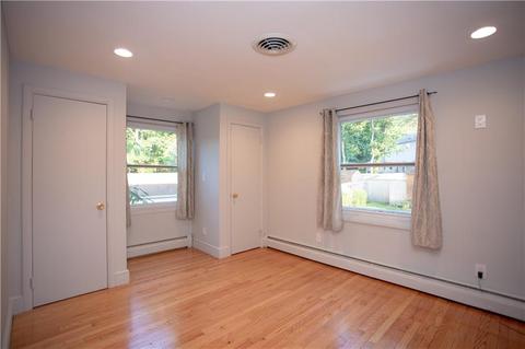54 Shenandoah Rd, Warwick, RI 02886 photo 19
