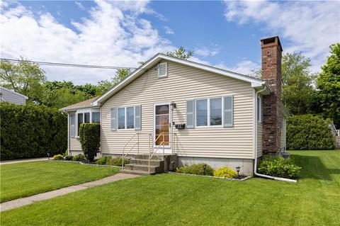 32 Kimball Ave, Westerly, RI 02891 photo 4