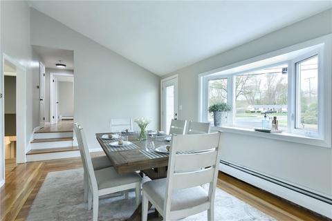 128 Carnation Dr, Warwick, RI 02886 photo 12