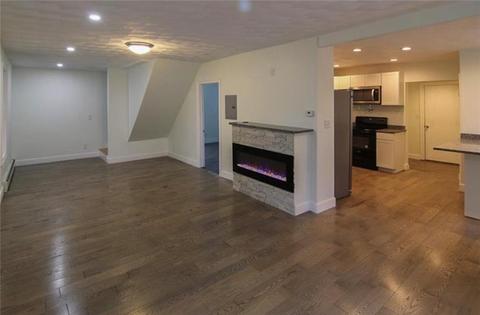 41 Linden Ave, Woonsocket, RI 02895 photo 5
