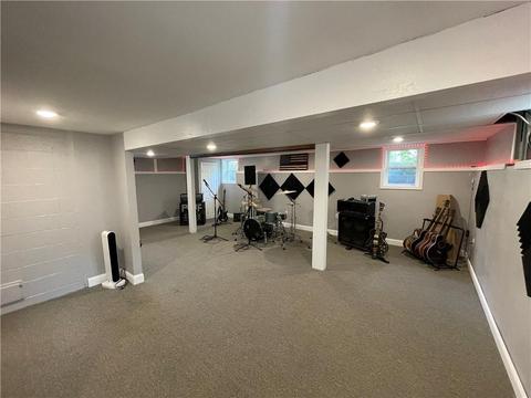 33 Abbott Ave, Warwick, RI 02886 photo 19