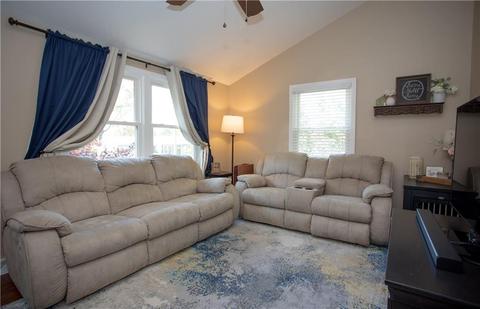 5 Reddington St, Coventry, RI 02816 photo 7