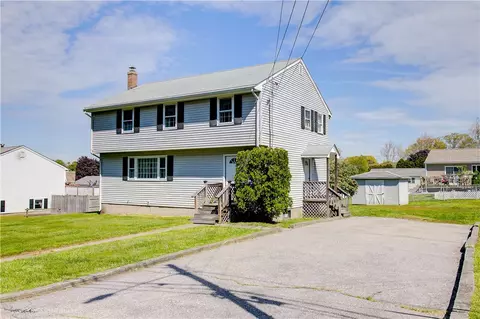 22 Ridgeway Dr, Warren, RI 02885 photo 30