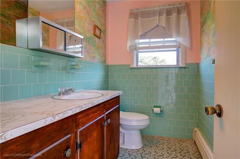 22 Ridgeway Dr, Warren, RI 02885 photo 14
