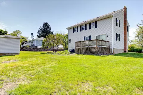 22 Ridgeway Dr, Warren, RI 02885 photo 31