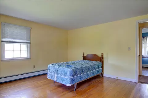 22 Ridgeway Dr, Warren, RI 02885 photo 21