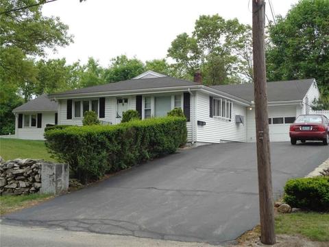 157 Jillson Ave, Woonsocket, RI 02895 photo 3