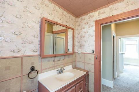 68 Grace Ave, Warwick, RI 02889 photo 9