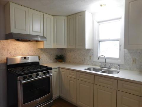 18 Mohawk Ave, Warwick, RI 02889 photo 9