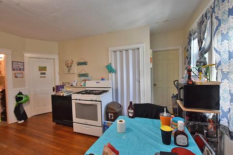 422 Winter St, Woonsocket, RI 02895 photo 10