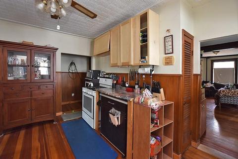 422 Winter St, Woonsocket, RI 02895 photo 7