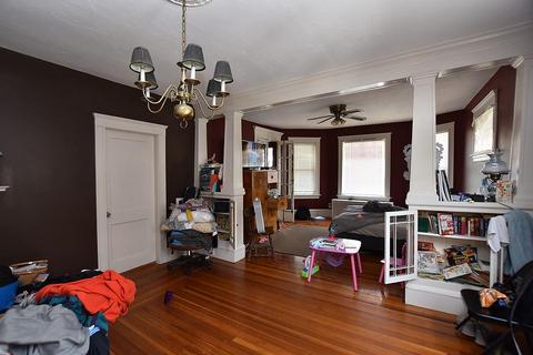 422 Winter St, Woonsocket, RI 02895 photo 5