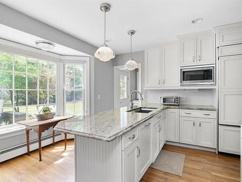 216 Highland Ave, Warwick, RI 02886 photo 12