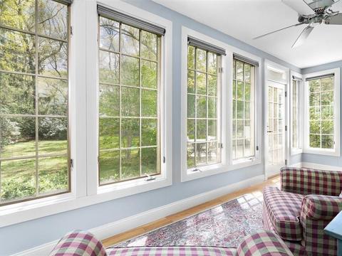 216 Highland Ave, Warwick, RI 02886 photo 4