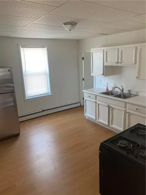 99 Chester St, Woonsocket, RI 02895 photo 6