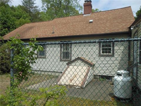 102 Peeptoad Rd, Scituate, RI 02857 photo 2