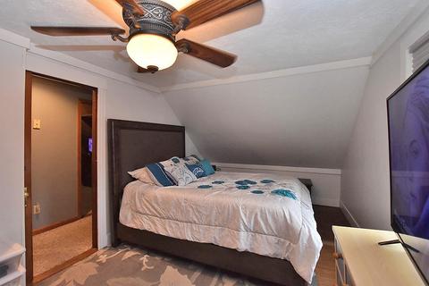 167 Mount Saint Charles Ave, Woonsocket, RI 02895 photo 10